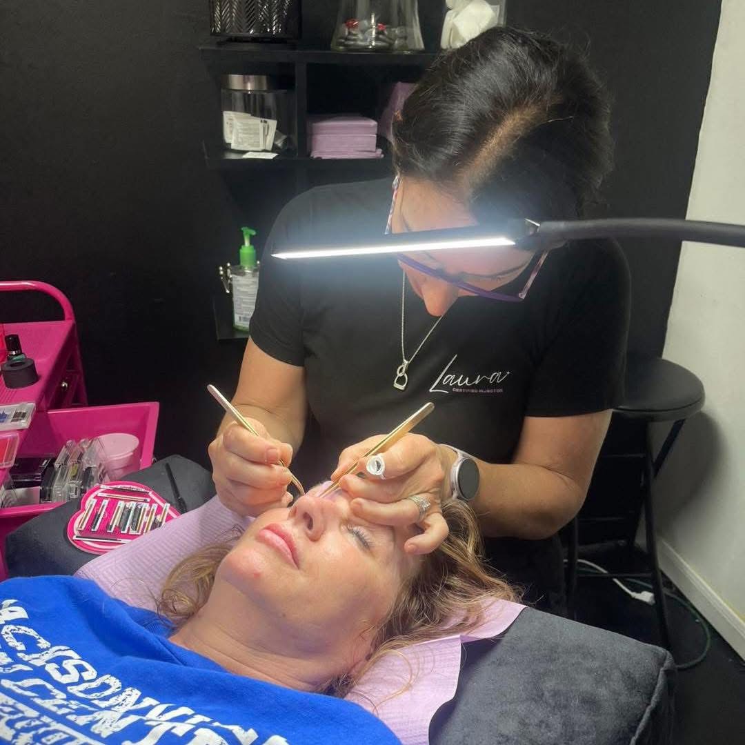 14AD84D8-16B2-4816-B625-2FE5F1AA06CA